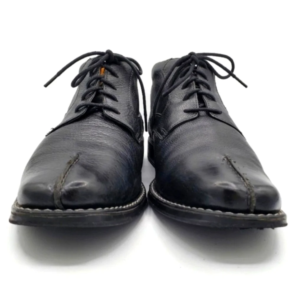 Sandro Moscoloni Bergen Black Soft Leather Split-Toe Lace-Up Derby Chukka Boots